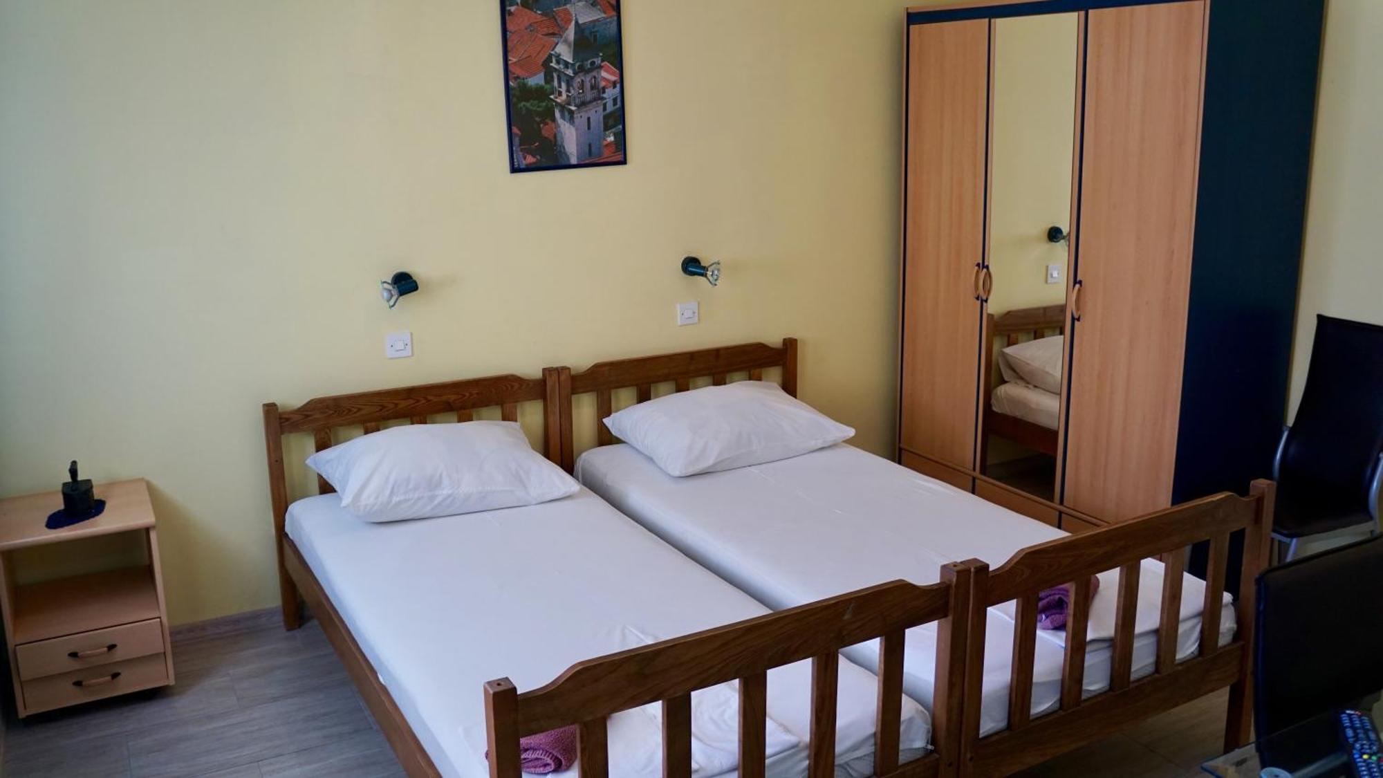 Apartments Niksa Kastelan Omiš Εξωτερικό φωτογραφία