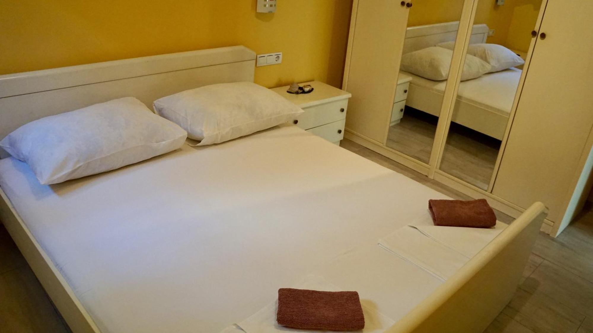 Apartments Niksa Kastelan Omiš Εξωτερικό φωτογραφία